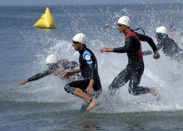 Przygotuj się do wyścigu w dobrym stylu -  wybór idealnego stroju triathlonowego